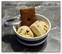 Glace Aux Speculoos Et Pepites De Chocolat Sans Sorbetiere En 2020 Pepite Chocolat Recette Glace Glace