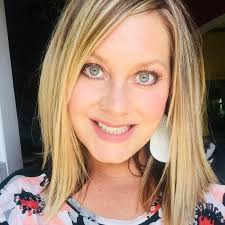 Kelly Vahlkamp Email & Phone Number