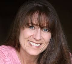 Lisa Filbert's Instagram, Twitter & Facebook