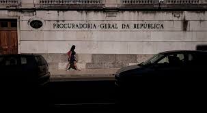 Os fundos estruturais são a principal alavanca para as transformações estruturais da economia e para estimular o crescimento. 59 Autarcas E Ex Autarcas Entre Os 74 Arguidos Da Operacao Eter