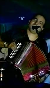 Bailando Cumbia Panameña Hasta Mañana