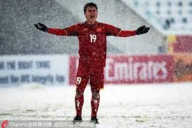 Quang hải đã nhận đủ hai thẻ vàng sẽ vắng mặt trong trận gặp malaysia. Fan Trung Quá»'c U23 Viá»‡t Nam Ä'a Cho Bong Ä'a Trung Quá»'c Bai Há»c Vá» Long DÅ©ng Cáº£m Bong Ä'a Viá»‡t Nam Cáº§u