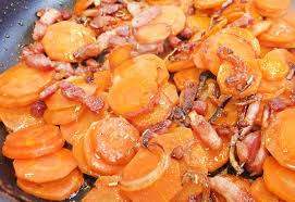 Poelee Legere De Carottes Aux Lardons Ww Plat Et Recette Recettes De Cuisine Idee Repas Facile Recette De Plat