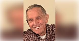 Obituary information for Robert Edward "R.E." Milhorn