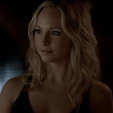 Starting 2023 with a character I haven't edited Elena Stan mutuals this  one's for you<3 Ac Frowzyaudios Dt jas