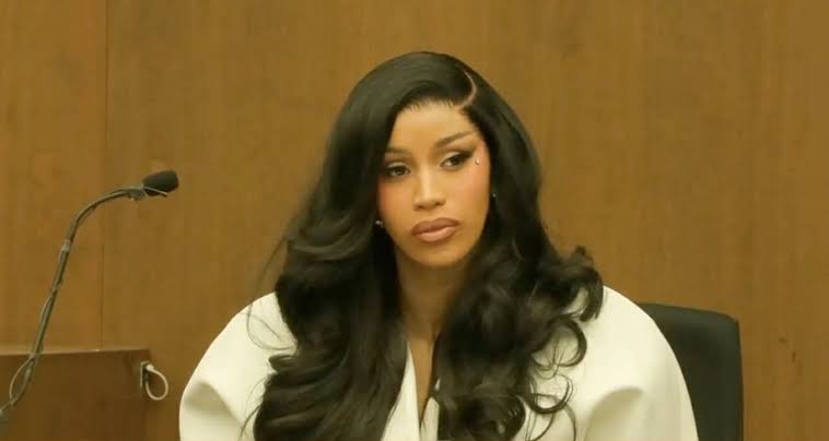 Video hầu tòa của Cardi B làm 'dậy sóng' mạng xã hội