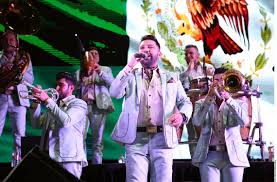 ¿has visto algo que te ha llamado la atención? Univision Radio Presenta En Concierto Privado Banda El Recodo Fort Worth Star Telegram