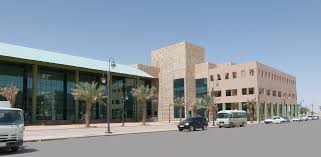 وذكر عمادة القبول والتسجيل أن اعتماد الطلبات في بوابة القبول الإلحاقي سيكون لملء المقاعد الشاغرة. Ø¬Ø§Ù…Ø¹Ø© Ø§Ù„Ø£Ù…ÙŠØ± Ø³Ø·Ø§Ù… Ø¨Ø§Ù„Ø®Ø±Ø¬ ØªÙ†ÙÙŠØ° Ø¹Ø§Ù… 2016ÙŠØªÙ…ÙŠØ² ØªØµÙ…ÙŠÙ… Ø­Ø±Ù… Ø¬Ø§Ù…Ø¹Ø© Ø§Ù„Ø£Ù…ÙŠØ± Ø³Ø·Ø§Ù… Ø¨ØªØ­Ù‚ÙŠÙ‚ Ø¬ÙˆØ¯Ø© Ø§Ù„Ø­ÙŠØ§Ø© ÙÙŠ Ø§Ù„Ø­Ø±Ù… Ø§Ù„Ø¬Ø§Ù…Ø¹ÙŠ Ø­ÙŠØ« Ø£Ù† Ø­Ø±ÙƒØ© Ø§Ù„Ø³ÙŠØ§Ø±Ø§Øª Ù…ØµÙ…Ù…Ø© Ø¨Ø­ÙŠØ« ØªØªØ±ÙƒØ² ÙÙŠ Ø­ÙˆØ§Ù Ø§Ù„Ø­Ø±Ù… Ø§Ù„Ø¬Ø§Ù…Ø¹ÙŠ ÙˆØªÙƒÙˆÙ† Ø­Ø±ÙƒØ© Ø§Ù„Ù…Ø´Ø§Ø© ÙÙŠ ÙˆØ³Ø· Ø§Ù„Ù…ÙˆÙ‚Ø¹ Ø¨Ø­ÙŠØ« Ù„Ø§ ØªØªÙ‚Ø§Ø·Ø¹ Ù…Ø¹ Ø§Ù„Ø³ÙŠØ§Ø±Ø§Øª Ù„Ù„Ø­Ø±Ù… Ù…Ø¯Ø®Ù„Ø§Ù† Ø±Ø¦ÙŠØ³ÙŠØ§Ù†