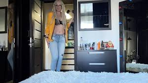 Smoking & Tits JOI Ali Custom: Amateur Amateur Porn by FapHouse