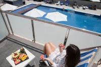 Encantador restaurante, de estilo amplio y luminoso y con vistas a la piscina. Ibersol Antemare Adults Only Sitges Updated 2021 Prices