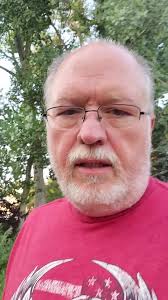 Talking about dogs and the need to train your dogs.