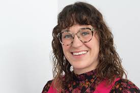 Katherine Hutchison's Instagram, Twitter & Facebook