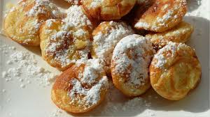 Poffertjes Veganes Rezept Fur Die Mini Pfannkuchen Utopia De In 2020 Poffertjes Fingerfood Desserts Halloween Desserts