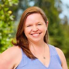 Beth Castleberry's Instagram, Twitter & Facebook