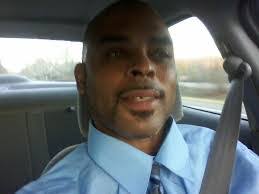 Lois Dunston's Instagram, Twitter & Facebook