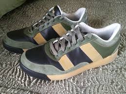 S Carter Reebok Mens Green Black Yellow Casual Athletic Shoes Size 11 Fashion Clothing Shoes Accessor Casual Athletic Shoes Athletic Shoes Couple Sneakers