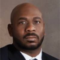 Eric Luster's Instagram, Twitter & Facebook