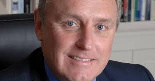 Ex-Mail editor Paul Dacre tipped to lead broadcast regulator Ofcom