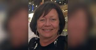 Debbie Niday's Instagram, Twitter & Facebook