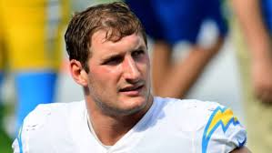 Henry hali and his son tamba for a job well done. Joey Bosa Was Spotted Teaching Someone Football Moves After His Game Sunday Article Bardown