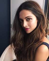 Here Is Your Guide To Choosing The Right Hair Colour For Your Skin Tone Indian Skin Hair Color Brown Hair Indian Skin Hair Color For Dark Skin