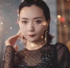 顾城与小七- 【抖音顧城與小七】同學聚會變攀比大會，小七遭同學嘲諷，顧總強勢出場霸氣護七...