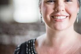 Kay Bates's Instagram, Twitter & Facebook