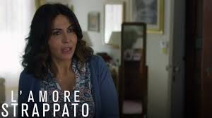 Ora conosciamo nuove anticipazioni su l'amore strappato, la fiction di canale 5 con sabrina ferilli. L Amore Strappato Arianna Per Noi Non C E Piu Youtube
