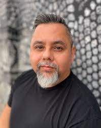 Andrew Kozma's Instagram, Twitter & Facebook