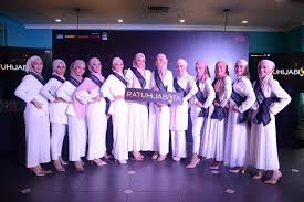 Contoh bagan pertandingan yang kita tunjukkan kali ini akan mengambil kasus sebuah turnamen yang diikuti oleh 12 peserta dengan sistem gugur. Ramai Conquer Tv Demi Normala Samsudin Makin Tak Sabar Tunggu Penampilannya Dalam Ratu Hijabista Nona