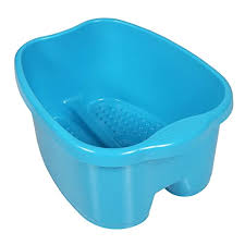 Takaran ini digunakan untuk bak kamar mandi ukuran kecil hingga sedang. Buy Milliard Ekstra Besar Kaki Rendam Bak Mandi Spa Baskom Baskom Besar Ember Soaker Bowl Cocok Untuk Ukuran Pria 12 Online In Indonesia B07lb814sg