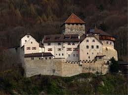 Subscribe to useful anywayanyday newsletter. Schloss Vaduz Burg Burgen Und Schlosser Mittelalterliche Burg