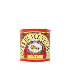 Black treacle is a blend of cane molasses and invert sugar syrup. Lyle S Black Treacle 454g 454g Each