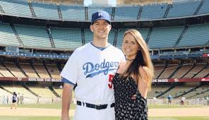 Alex Wood S Wife Suzanna Villarreal Wood Bio Wiki Beautiful Girlfriend Kids Running Wife And Girlfriend