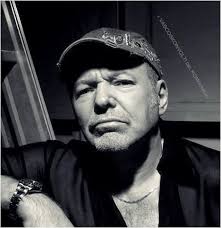 Vasco rossi tabs with free online tab player. Le Foto Del Kom Vasco Rossi Photos Facebook