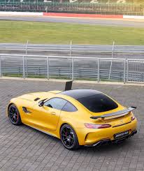 Mercedes Amg Gtr Solarbeam Yellow Mercedes Car Mercedes Amg Mercedes Benz Cars