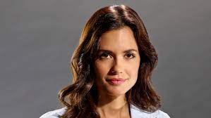 Torrey joël devitto stars in the nbc drama, chicago med (2015). Chicago Med Torrey Devitto Spielt Die Kinderarztin Dr Natalie Manning