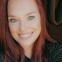 Stephanie Easley's Instagram, Twitter & Facebook