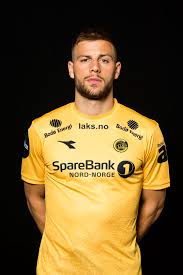 Bodø/glimt har fått mer kontroll etter scoringen. Stor Karing Dette Er De Fineste Og Styggeste Draktene I Eliteserien Adressa No