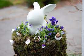 Hier zeigen wir euch, wie man mit ganz einfachen mitteln eine ran an den basteltisch: Diy Hase Im Nest Osterdeko Fur Draussen Selbermachen Elf19 De