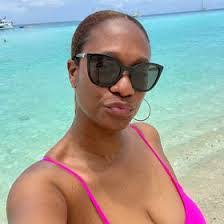 Shandy Smith's Instagram, Twitter & Facebook