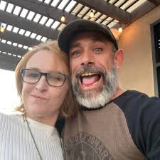 This guy was hiking in -20 degree weather — when he spotted a lost kitten 🙀