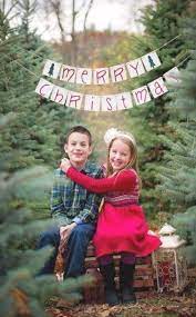 65 Ideas Christmas Tree Pictures With Kids Mini Sessions Tree In 2020 Christmas Tree Pictures Christmas Tree Farm Photo Shoot Christmas Tree Farm Photos