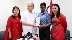 Karena itu terlepas dari apakah anda memberikan hutang sebagai bantuan atau sebagai investasi, tentunya anda tetap mengharapkan uang anda bisa kembali. 5 Cara Yang Bisa Kita Lakukan Buat Bantu Lunasi Utang Negara Biar Nggak Terus Terusan Membengkak