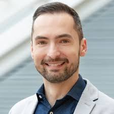 Tara Sinclair (@TaraSinc)