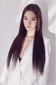 Clara Flaunts Her Pin Straight Hair In Latest Photo Shoot Pin Straight Hair Straight Hairstyles Hair