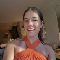 Victoria Dye's Instagram, Twitter & Facebook