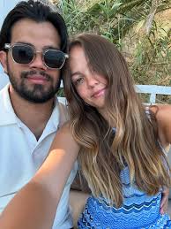 Abby Burrell (@abbyburrell) • Instagram photos and videos