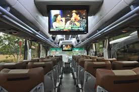 Jaya melayani trayek perjalanan ke surabaya, madiun, dan ponorogo dengan menggunakan di bus jaya putih, memiliki ciri umum dengan corak kepala reog dan gajah. Tiket Bus Tarif Bus Agen Bus Jaya Indah Mandiri Utama Pemasangan Tower