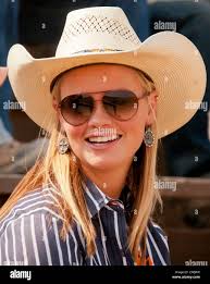 Cowgirls rodeo hi-res stock photography and images